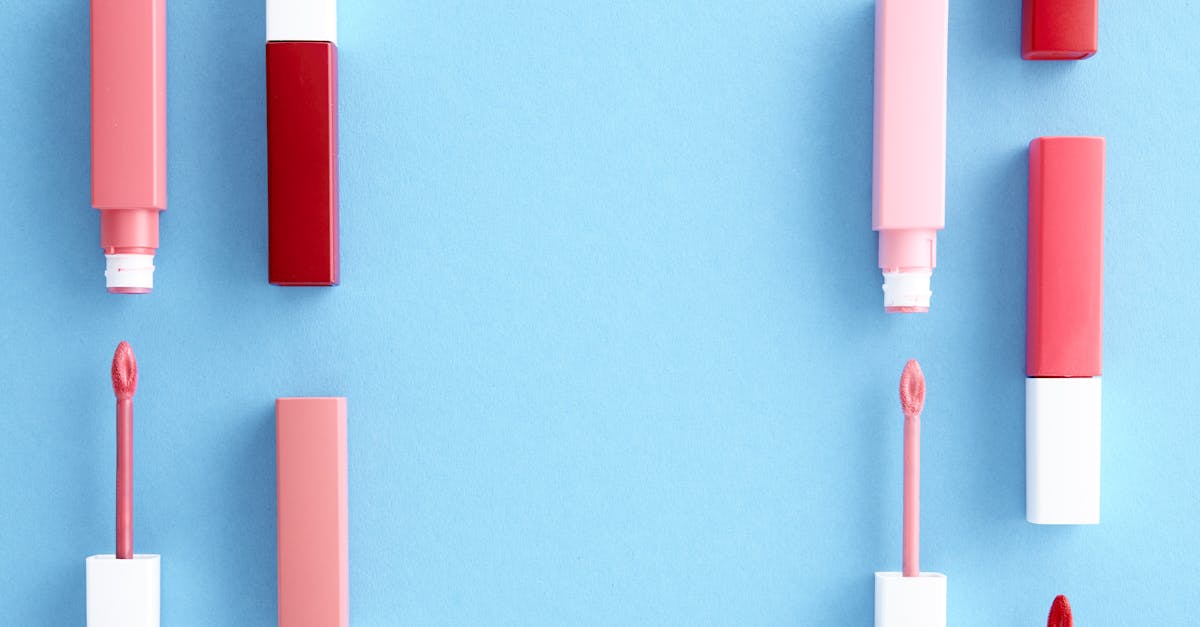 Understanding the Importance of Child-Resistant Features in Cosmetics Packaging